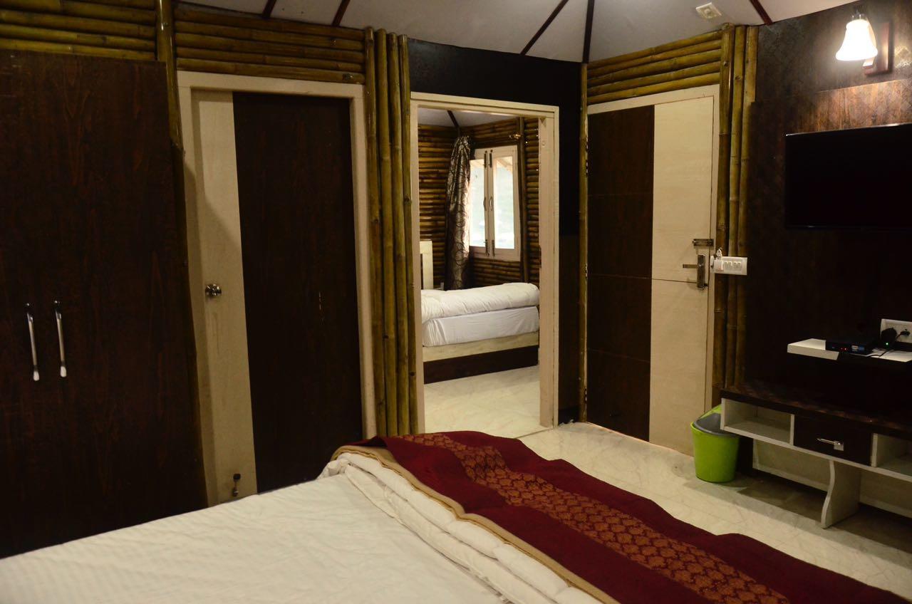 V Resorts Glamwoods Dhanulti Dhanaulti Extérieur photo